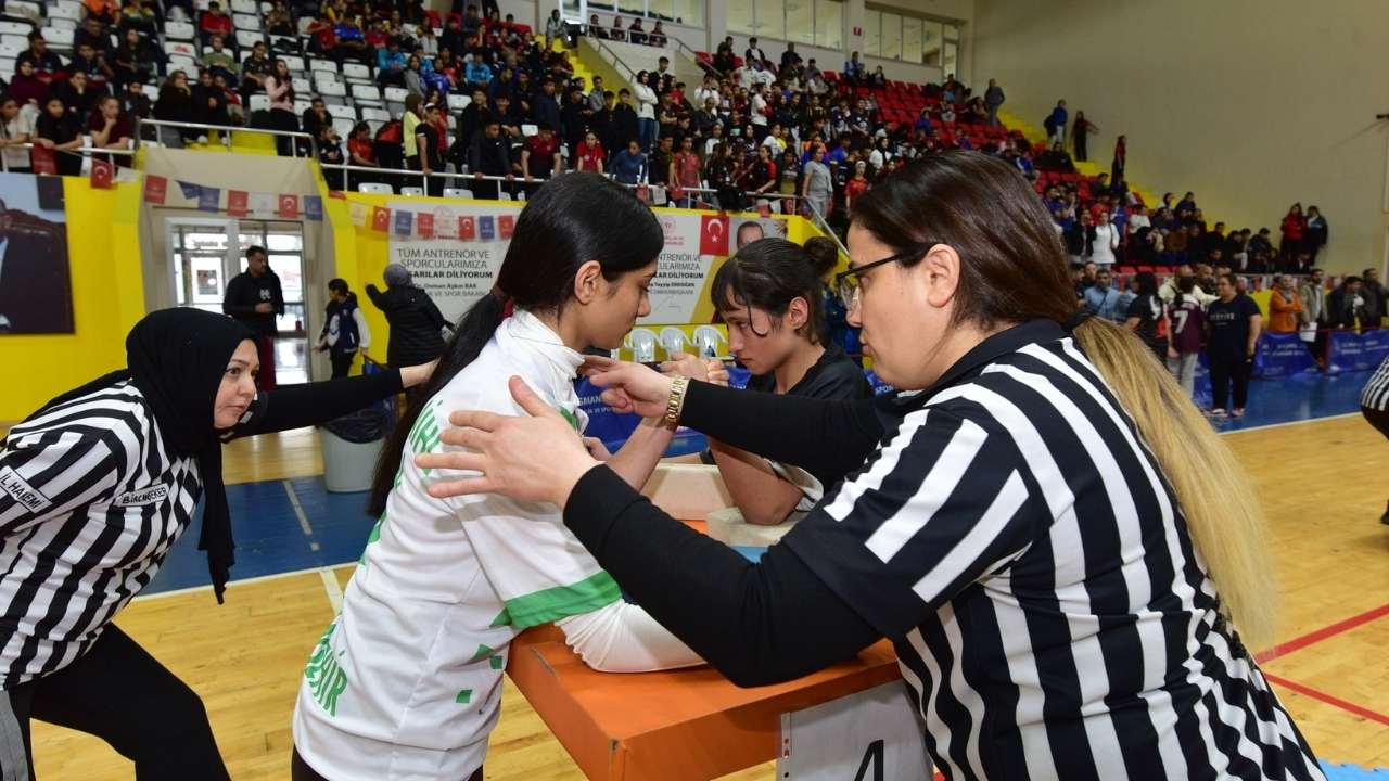 Osmaniye’de Bilekler Bükülmüyor Dev Organizasyon Başladı! (2)