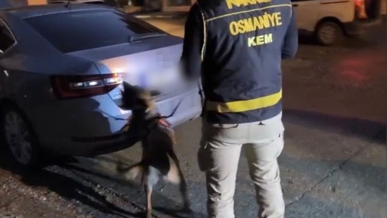 Osmani̇ye’de Narkoti̇kten Dev Darbe Bagaj Değil Zehir Deposu! (2)