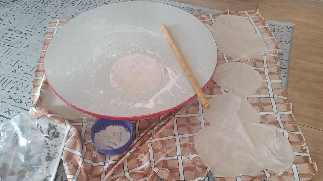 Osmaniyeli Ailelerin Pazar Mesaisi Lezzet Dolu Sıkma Sofraları (4)