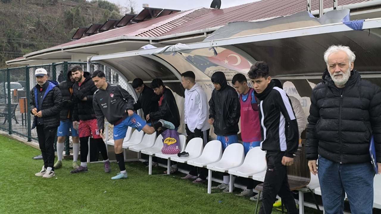 Osmaniye'nin Milyonluk Ab Yatırımı Ne Halde Bakımsızlık İddiası Ve Saha İçi Görüntüleri (2)