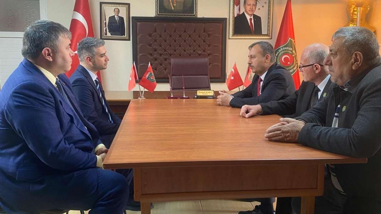 Aile Ve Sosyal Hizmetler Bakanlığı'ndan Osmaniye Şehit Ve Gazi Derneği'ne Ziyaret (1)