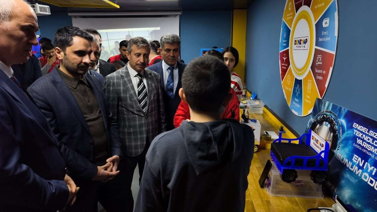 Gençlik Merkezleri Daire Başkanı Yahya Kılıç Osmaniye’de Gençlerle İftarda Buluştu (2)