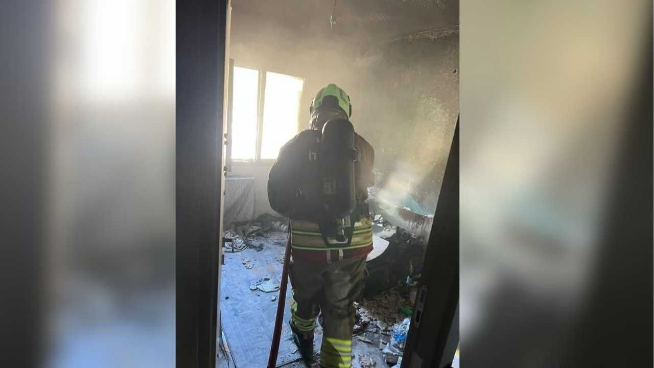 Hatay’da Prizden Çıkan Yangın Apartman Dairesini Sardı (1)