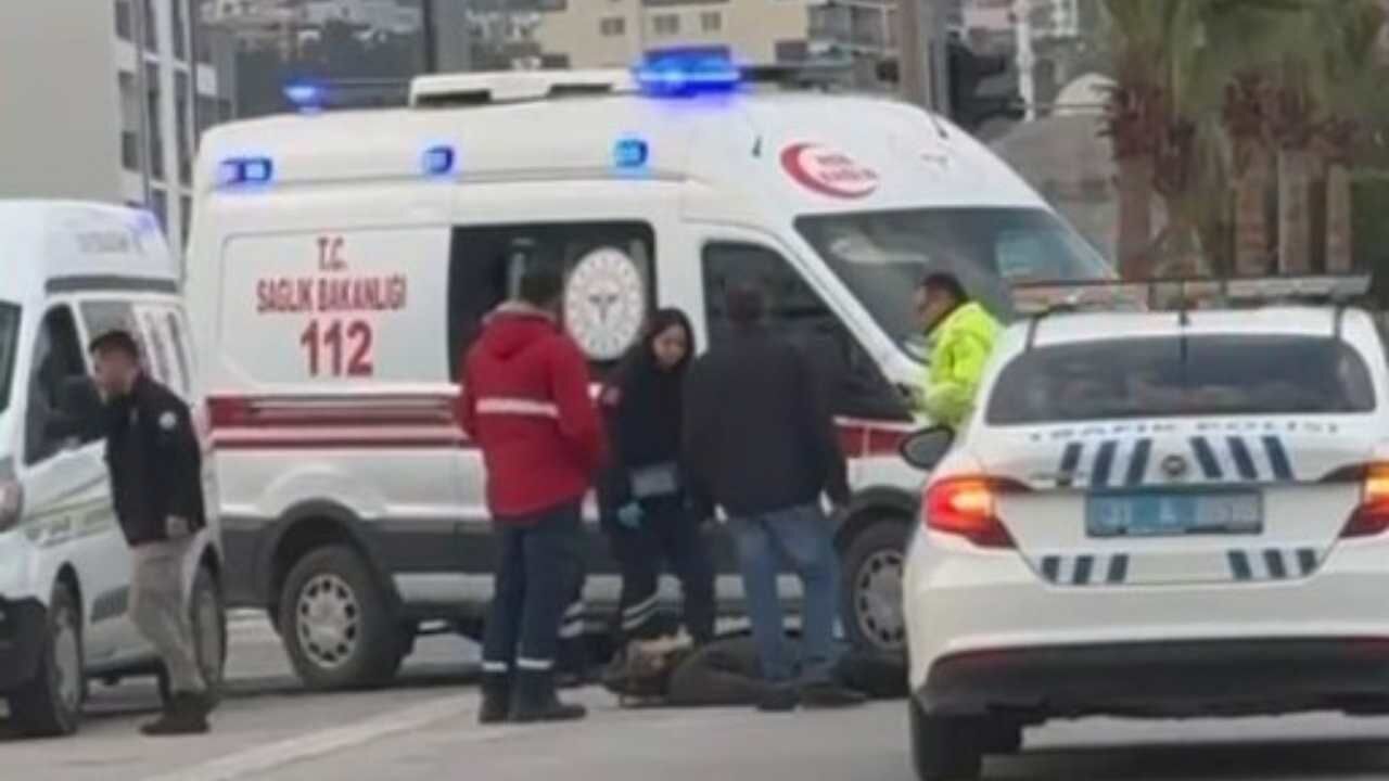 İskenderun’da Motosikletli Kazada Havada Savruldu (1)