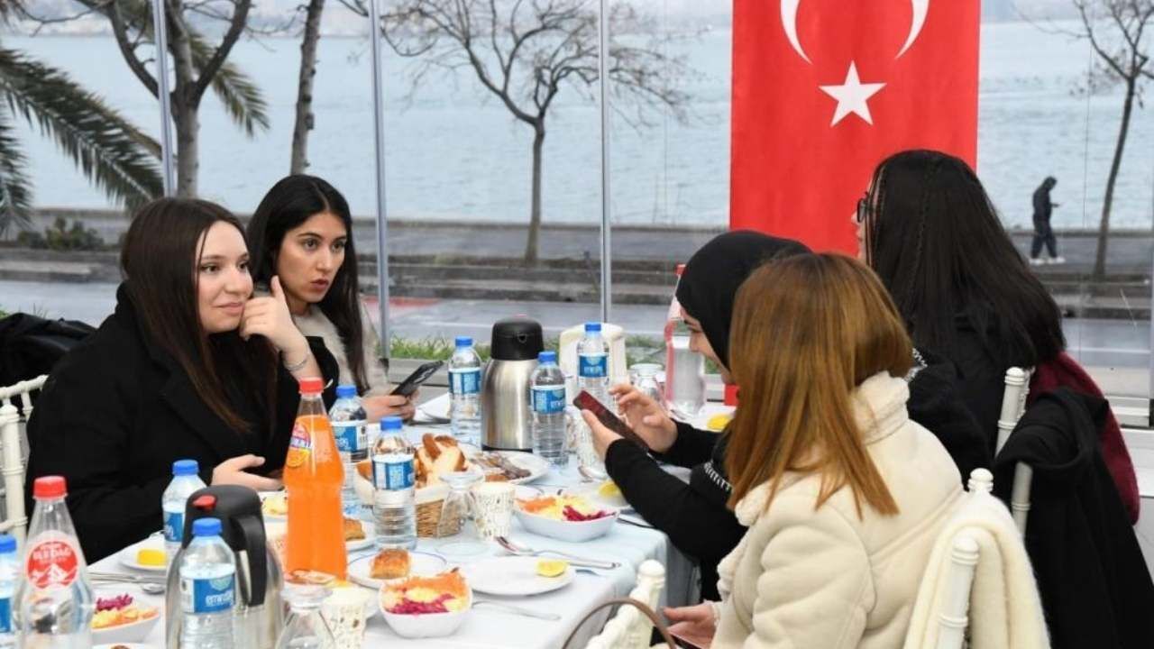 İstanbul’daki Osmaniyeli Gençlere Büyük Müjde! İbrahim Çenet O Projeyi Ilk Kez Duyurdu (2)