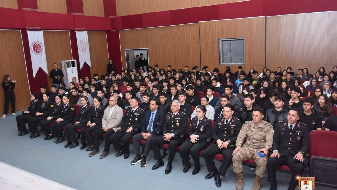 Jsga 81 İle Geleceğin İzinde Projesi Kapsamında Osmaniye’deydi (1)