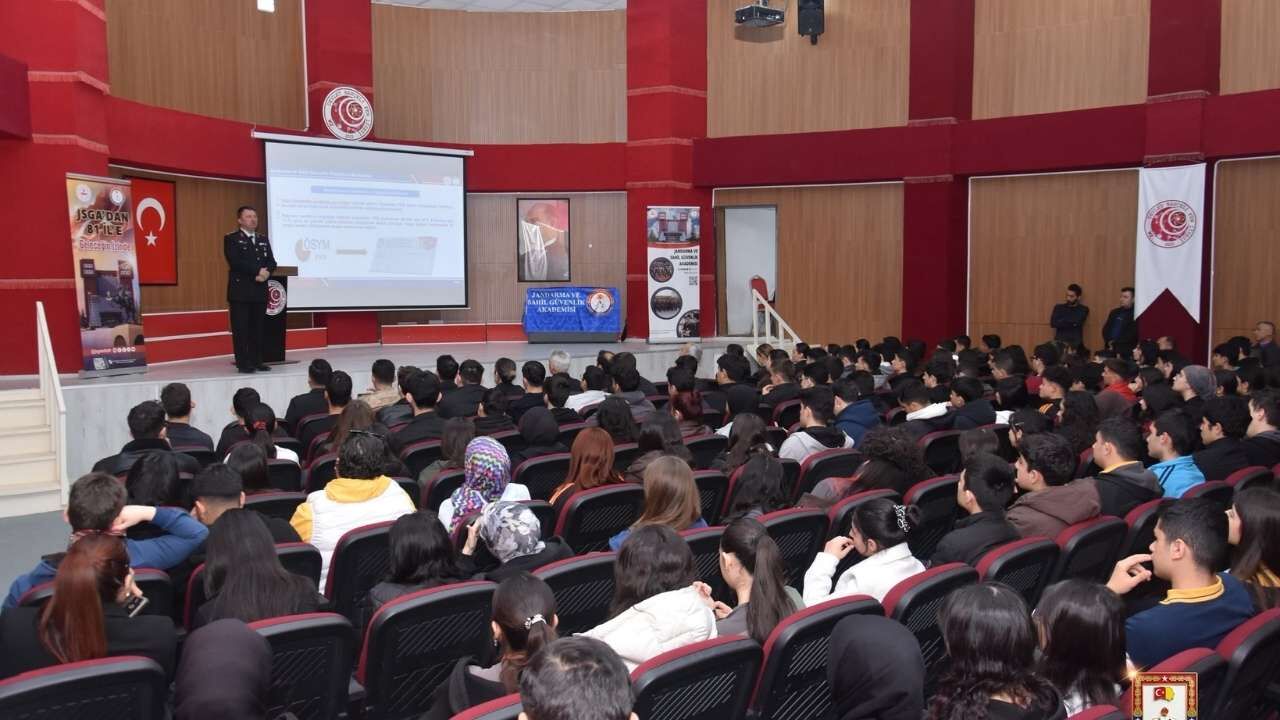 Jsga 81 İle Geleceğin İzinde Projesi Kapsamında Osmaniye’deydi (2)