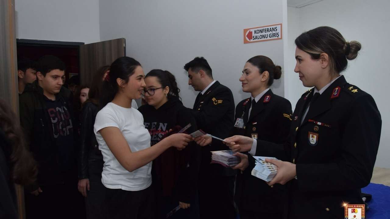 Jsga 81 İle Geleceğin İzinde Projesi Kapsamında Osmaniye’deydi