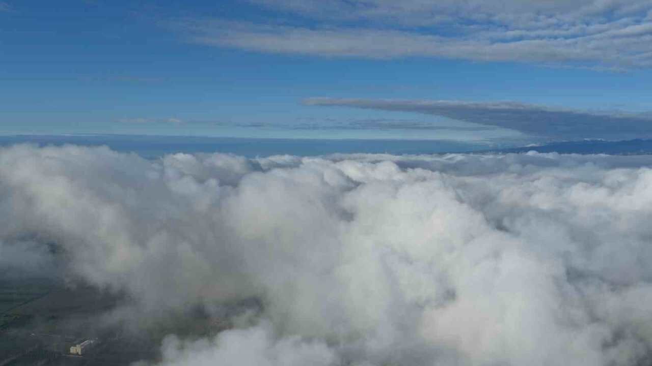 Kozan Kalesi’nde Bulut Şöleni Masalsı Görüntüler Oluştu (1)
