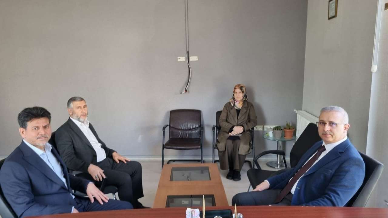 Müftü Taşcı’dan Osmaniye Hafızlık Proje Okuluna Anlamlı Ziyaret (1)