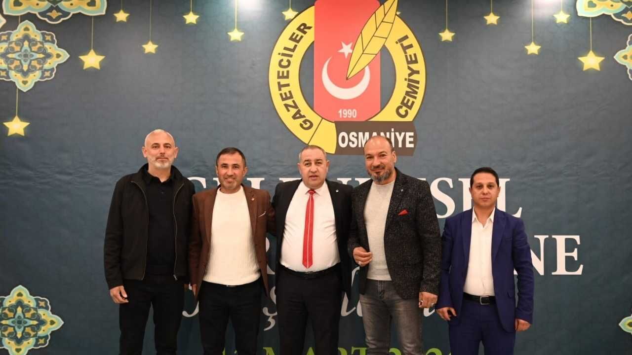 Osmaniye'de Gazeteciler İftar Sofrasında Bir Araya Geldi (2)