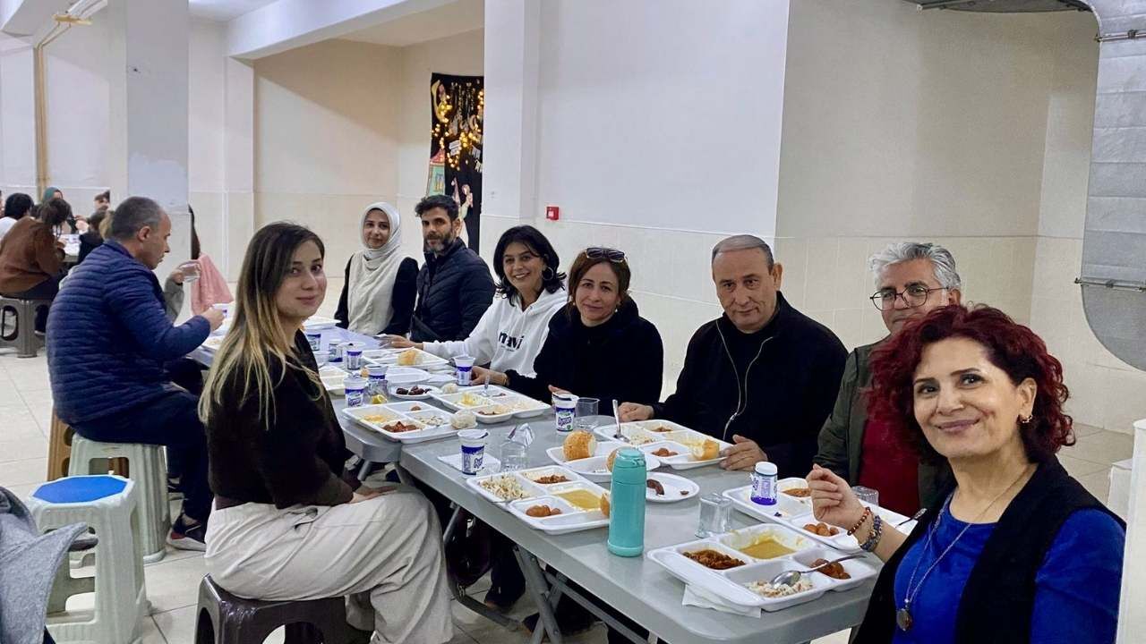 Osmaniye'de Örnek Paylaşım Rahime Hatun Kız Mtal Kapılarını Mahalleye Açtı! (1)-1