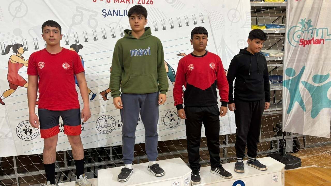 Osmaniye’nin Yıldızları Minderi Titretti Şanlıurfa’dan 4 Madalya İle Döndüler! (3)