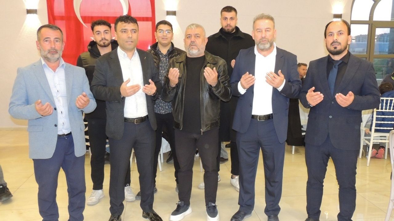 Osmaniyespor Taraftarlarından İftar Buluşması