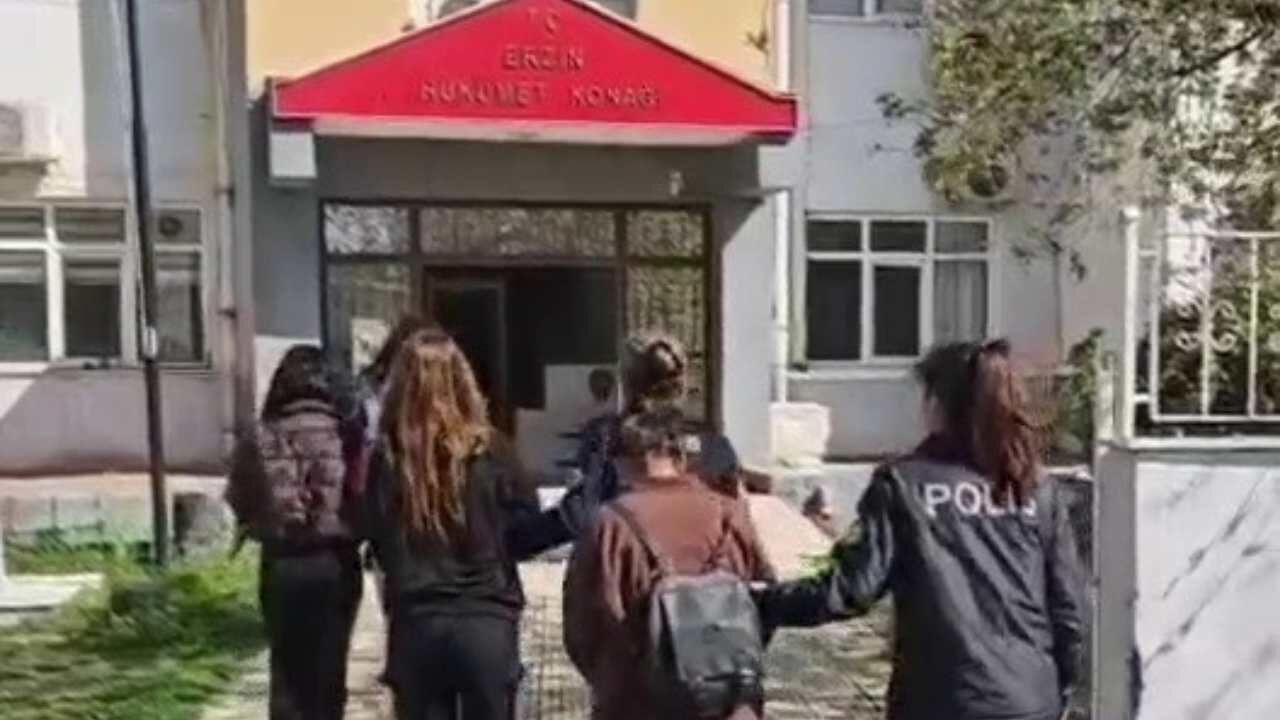 Şehir Şehir Gezip Hırsızlık Yapan 3 Kadın Yakalandı (1)