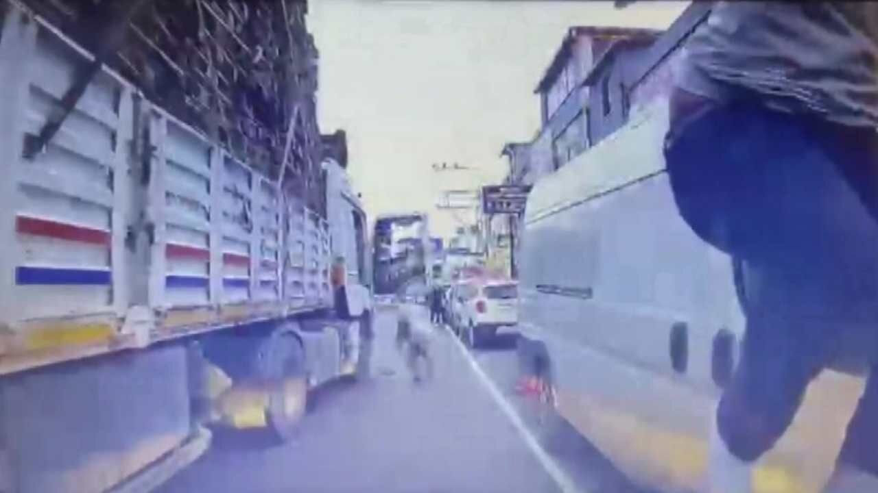 Trafik Magandası Baba Ve Oğlu Tutuklandı (1)