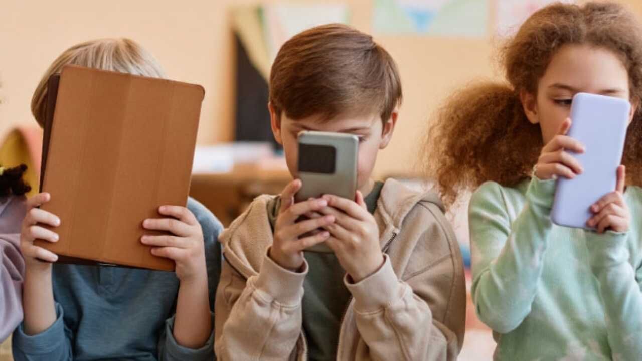 15 Yaş Altına Sosyal Medya Kapandı (3)