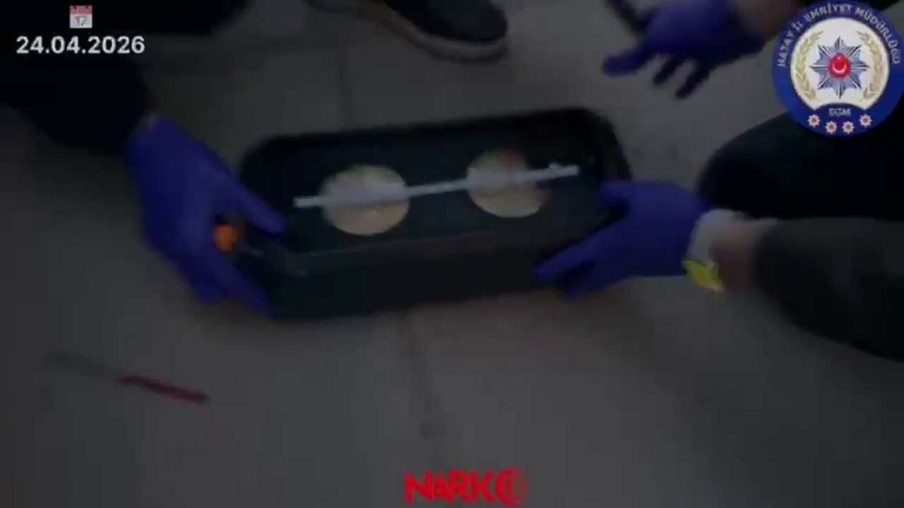 Hatay’da Müzik Kutusundan Milyonluk Uyuşturucu Çıktı (2)