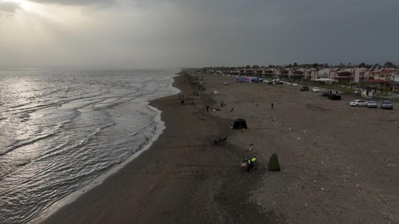 Osmaniye Surf Casting İmzası 12 Saat Kesintisiz Mücadele, Dev Balıklar İçin Yarıştılar! (1)