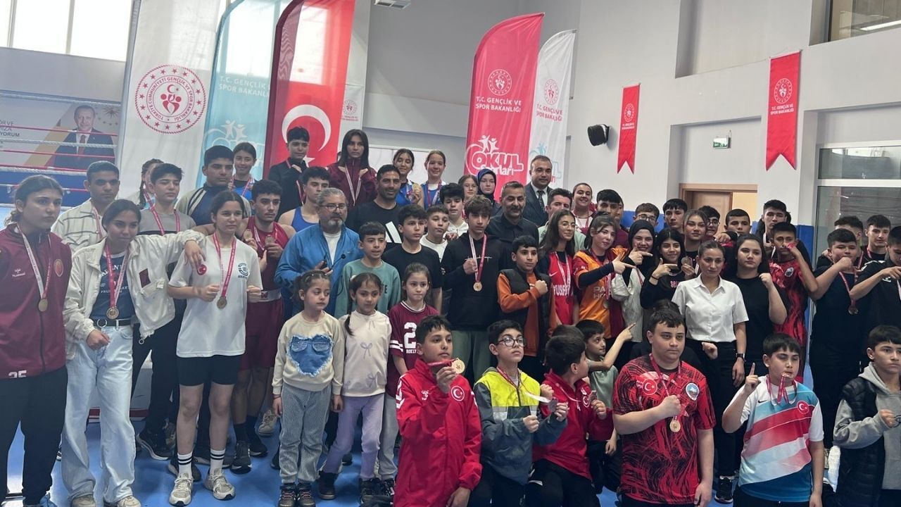 Osmaniye Toprakkale Sporun Merkezi Oldu Şampiyonaya 21 Altın Madalya Damgası (1)