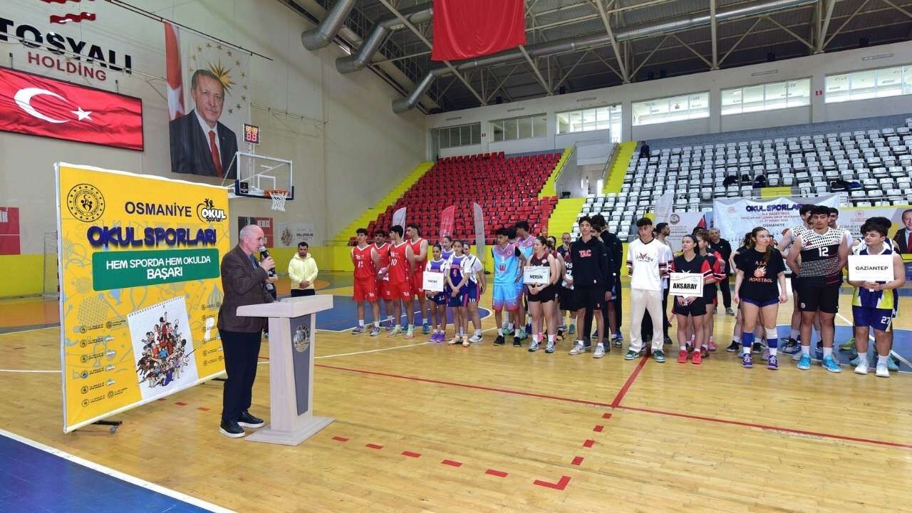 Osmaniye’de Basketbol 3X3 Gençler Grup Birinciliği Heyecanı Başladı! (2)