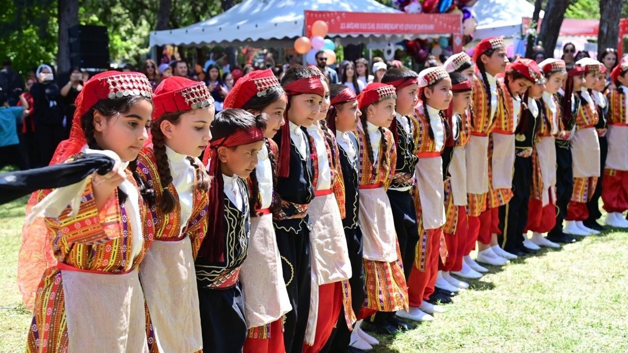 Osmaniye’de Bayram Havası Üniversite Yerleşkesi Çocukların Neşesiyle Doldu (3)