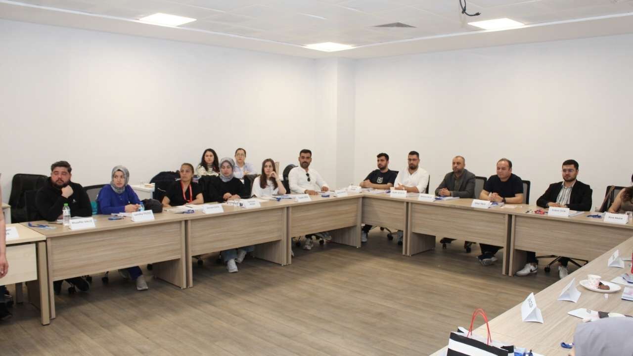 Osmaniye'de Bebeklere Hayat Öpücüğü Nrp Eğitimleri Başladı! (3)