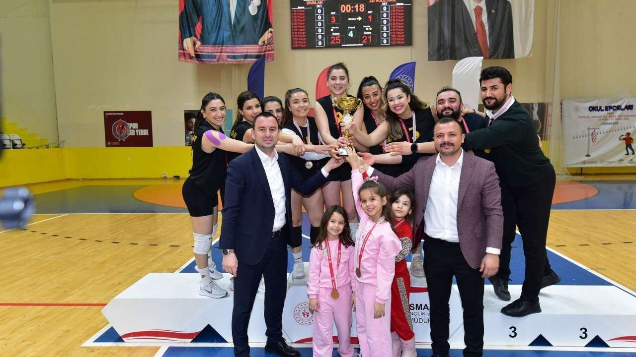 Osmaniye’de Filenin Sultanları Belli Oldu Şampiyon Divalar! (2)