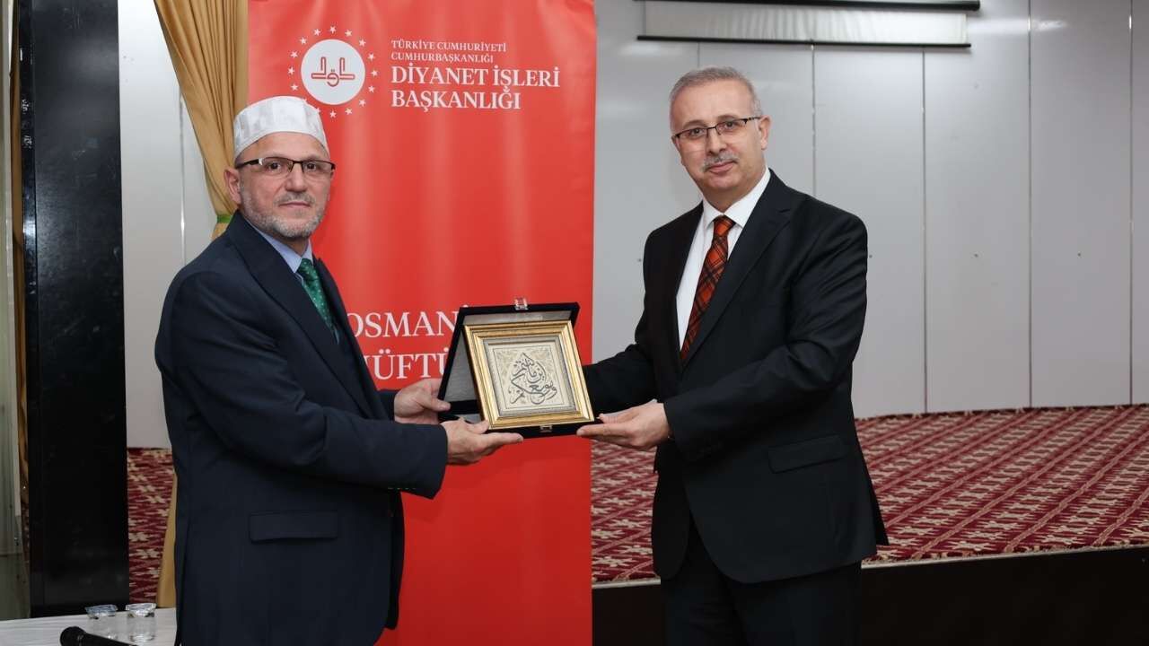 Osmaniye’de Hafızların Geleceğine Işık Tutan Buluşma Kariyer Günleri Düzenlendi (1)