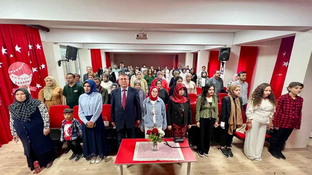 Osmaniye'de Miniklerin Bayram Sevinci Görülmeye Değerdi (3)