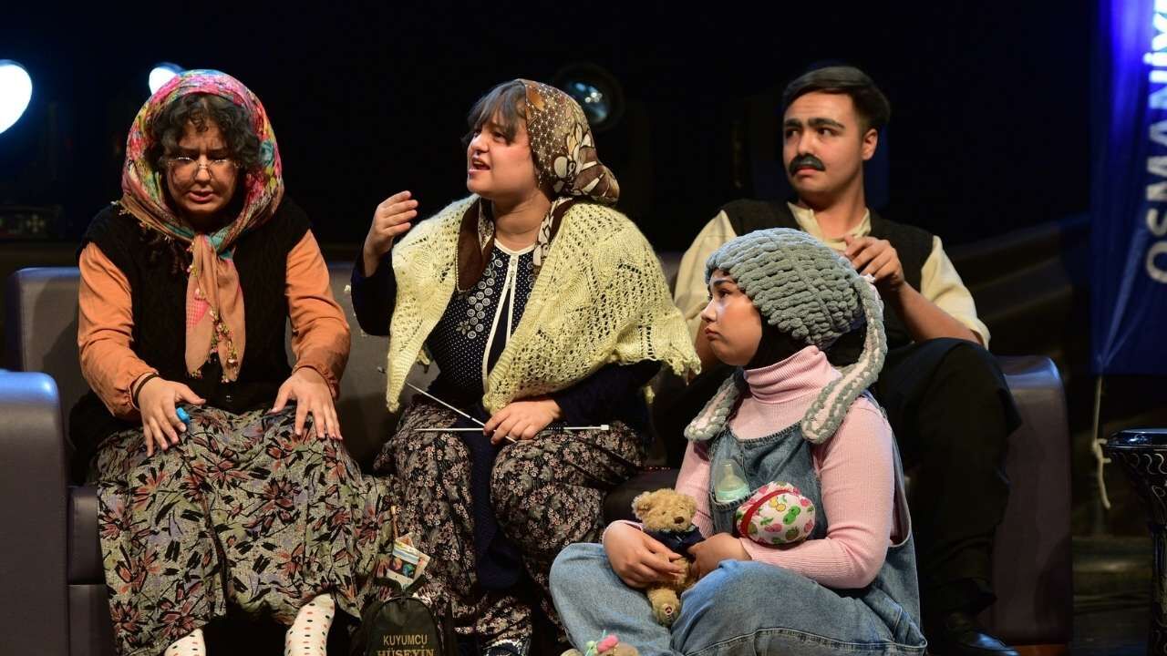 Osmaniye’de Sanat Rüzgarı Genç Yetenekler Bölge Finali Yolunda! (5)