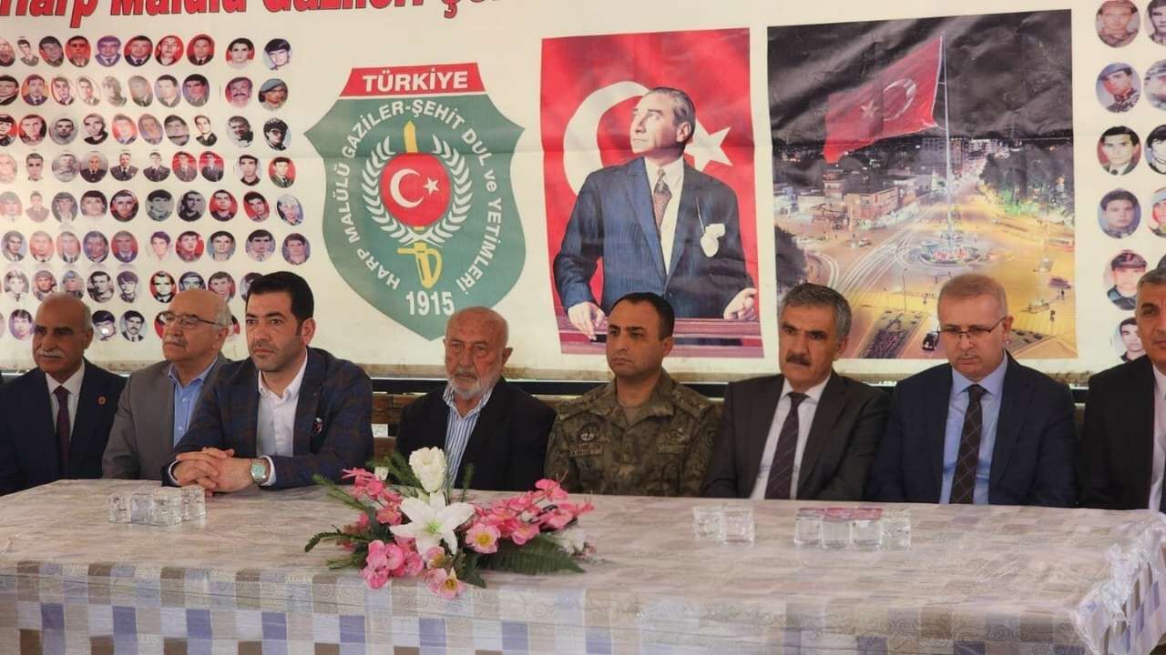 Osmaniye’de Şehit Aileleri Ve Gaziler Mevlid Programında Buluştu (2)-1