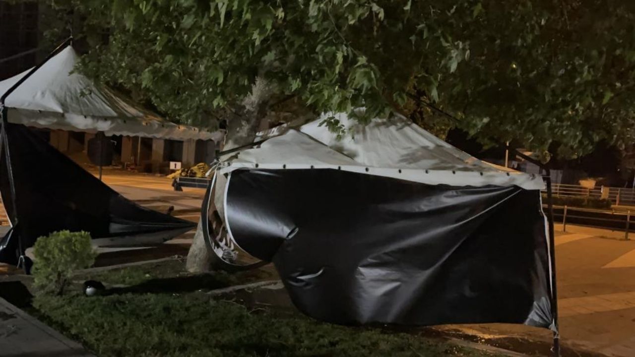 Osmaniye'de Şiddetli Fırtına Güneş Enerjileri Havada Uçuştu! (3)