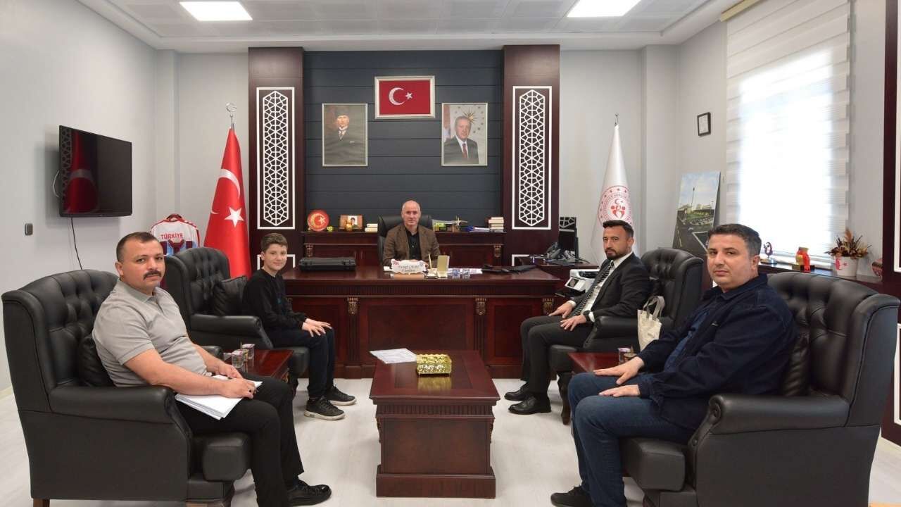 Osmaniye’nin Gururu Yusuf Özay Türkiye Rekoruyla Şampiyon! (3)