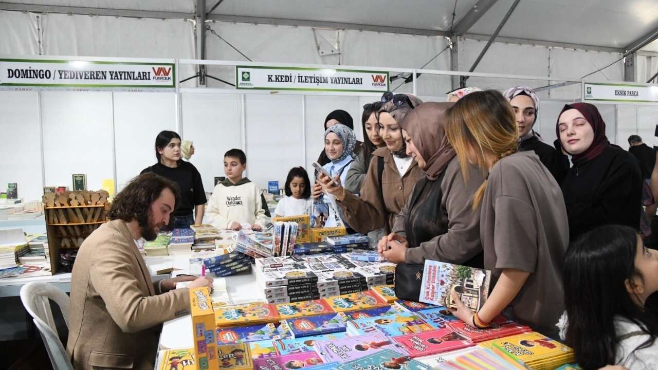 Şifreli Kitapların Yazarı Osmaniye’de Gizemi Araladı (1)