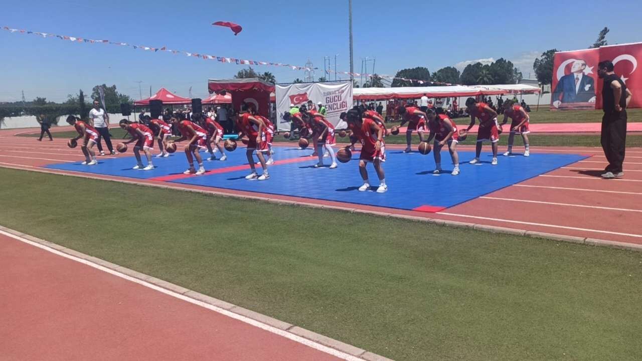 19 Mayıs Ruhu Osmaniye’de Yeniden Canlandı (1)