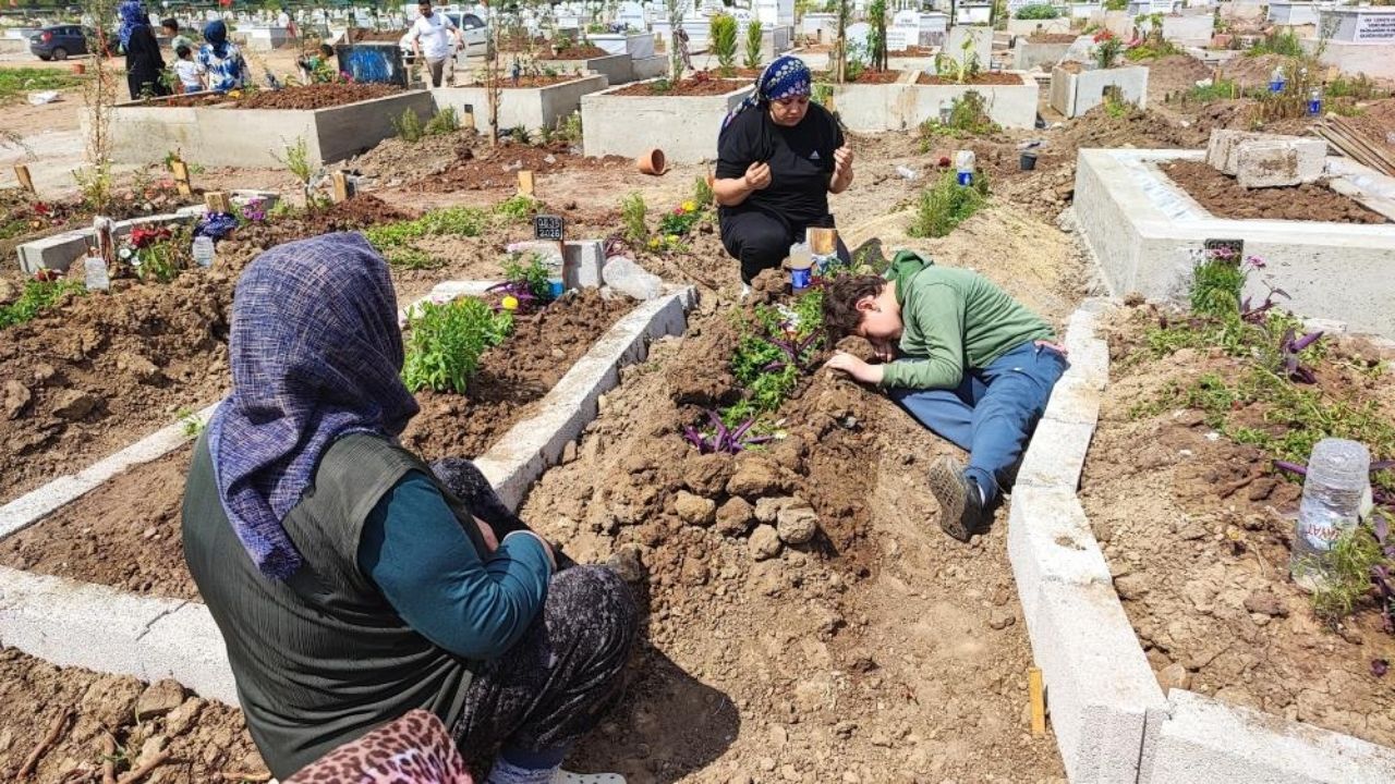 Adana’da Ambulans Anahtarı Skandalı! Kalp Krizi Geçiren Hasta Kurtarılamadı (1)