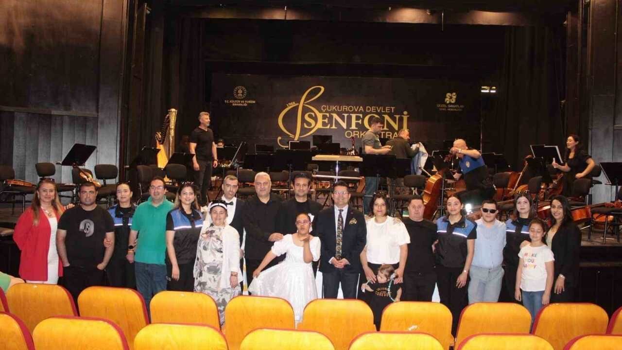 Adana’da Sanatta Erişilebilirlik Konseri Özel Çocuklar Orkestra Yönetti (1)