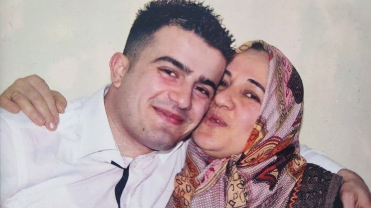 Adanalı Şehit İkizlerin Annesi Senem Oruç’un 10 Yıllık Dinmeyen Acısı (2)