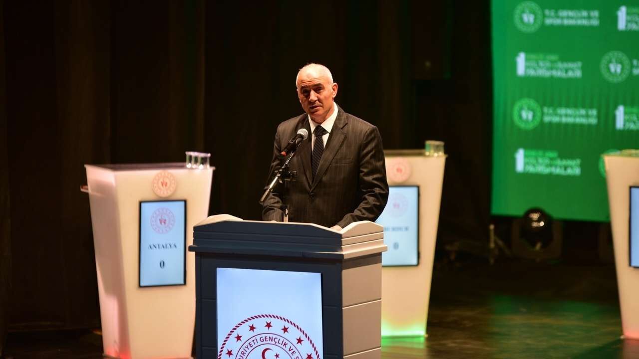 Akdeniz’in Sanat Finali Osmaniye’de Başladı (1)