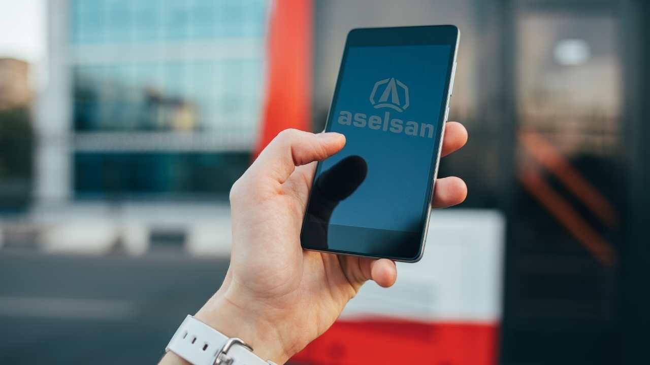 Aselsan Yerli Ve Milli Telefon (2)