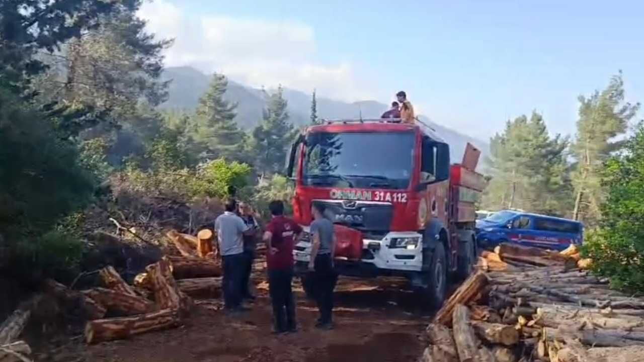 Hatay Kırıkhan’da Orman Yangını (1)