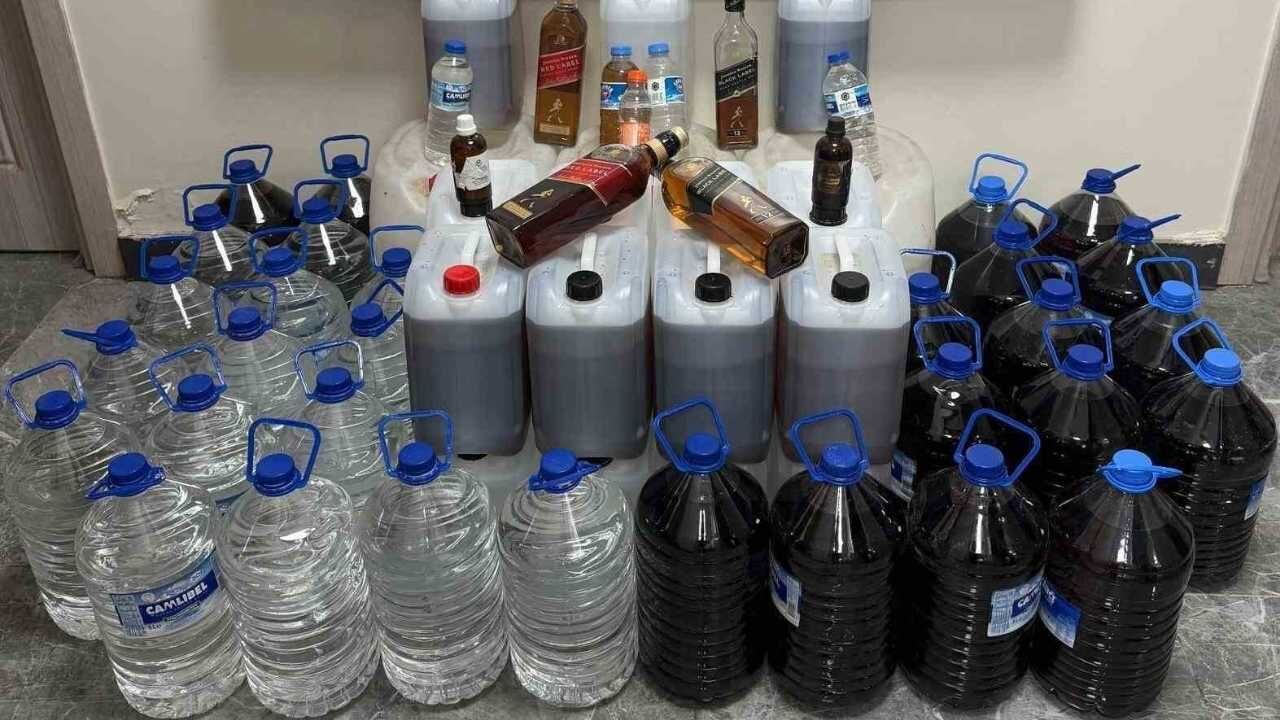 Hatay’da Jandarma’dan Dev Operasyon 71 Şüpheli Yakalandı (2)