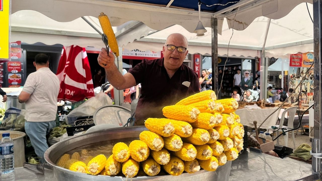 Lezzet Festivali’nde Renkli Görüntüler! Kebaptan Limonatacı Çocuklara Coşkulu Kutlama (2)
