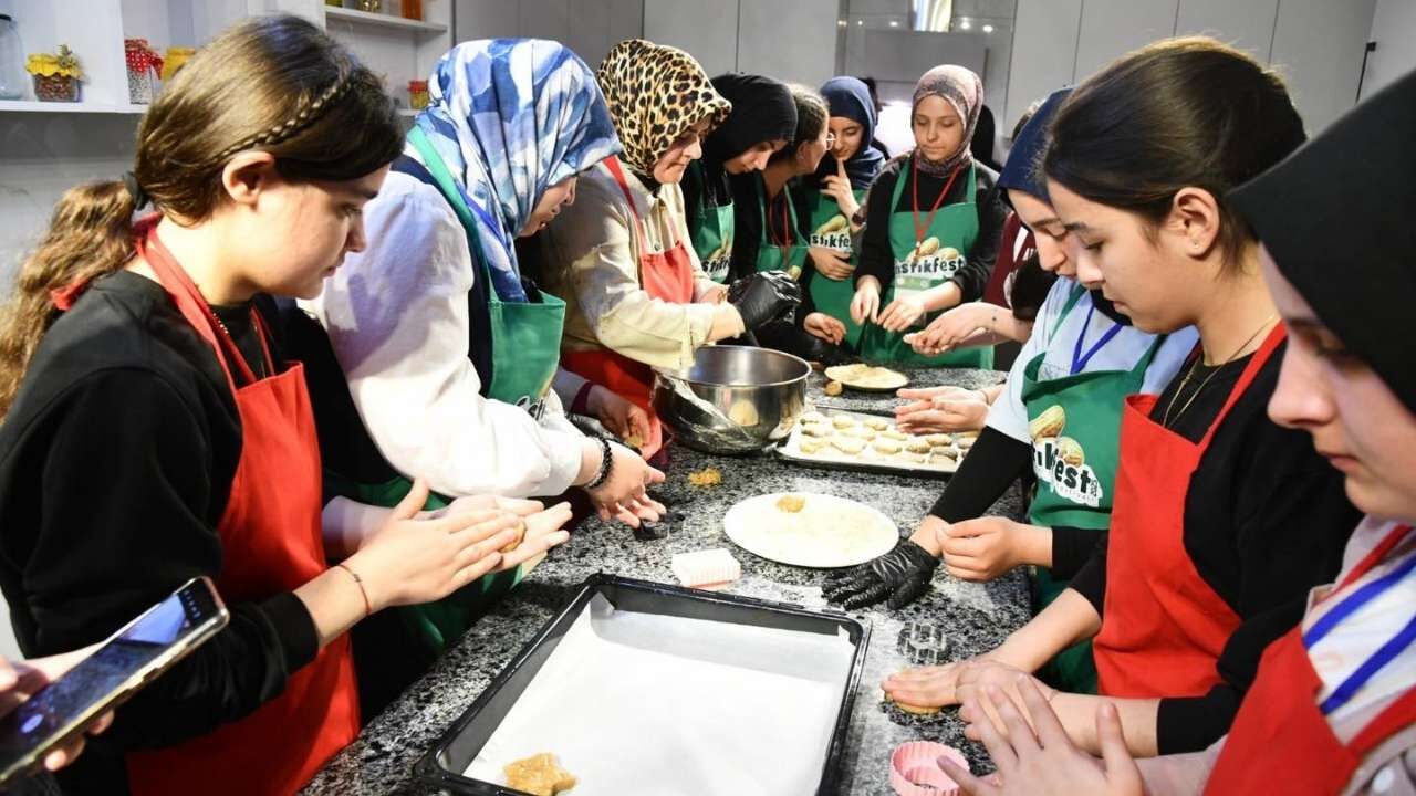 Osmaniye Belediyesi Gastronomi Merkezi Malatya Ziyareti (4)