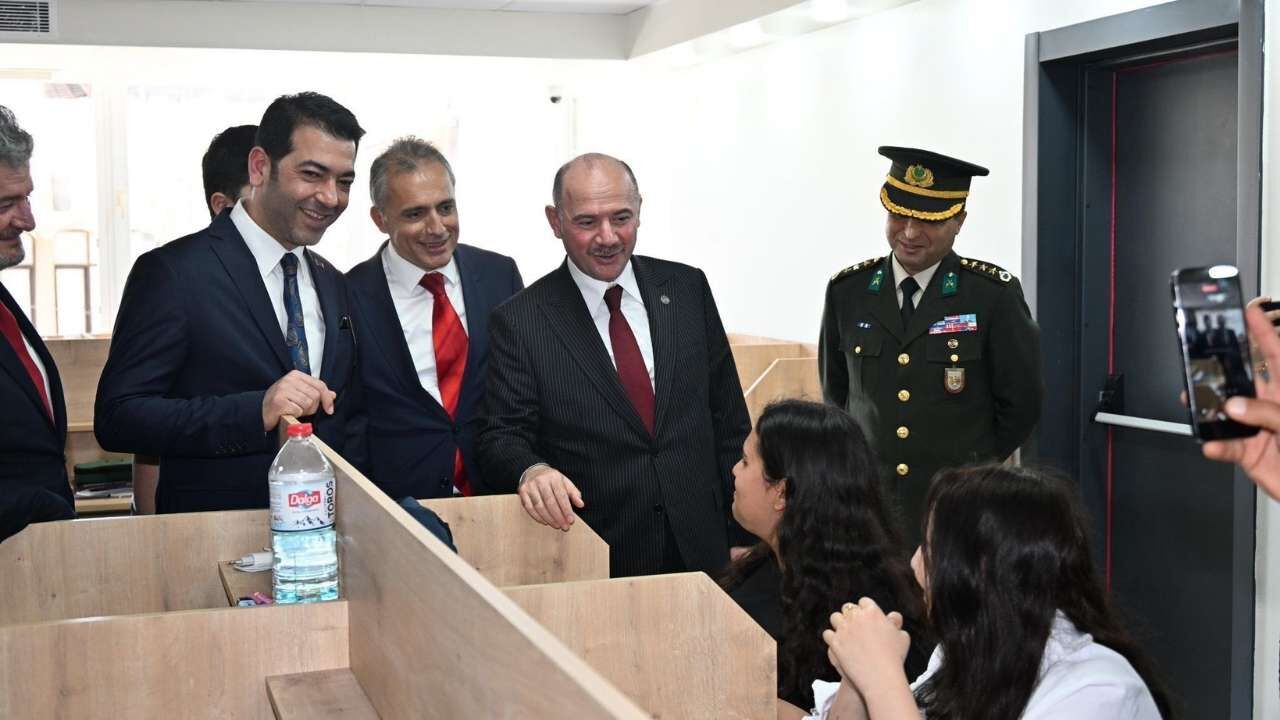 Osmaniye Belediyesi Genç Kitap Kafe (1)