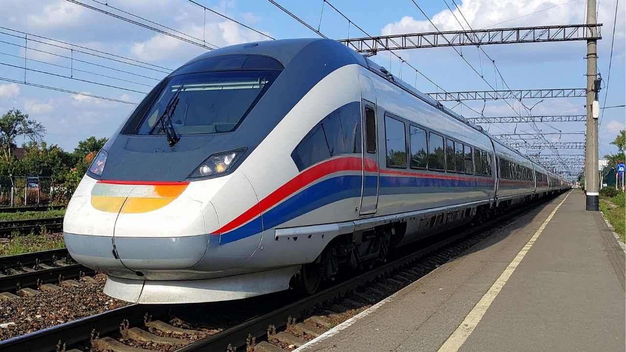 Osmaniye Çukurova Havalimanı Hızlı Tren (2)