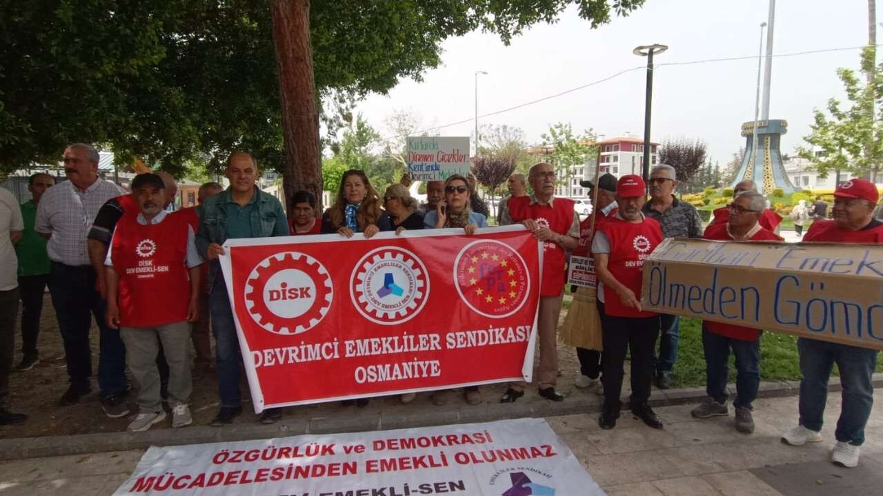Osmaniye Emekli Sen Basın Açıklaması (6)