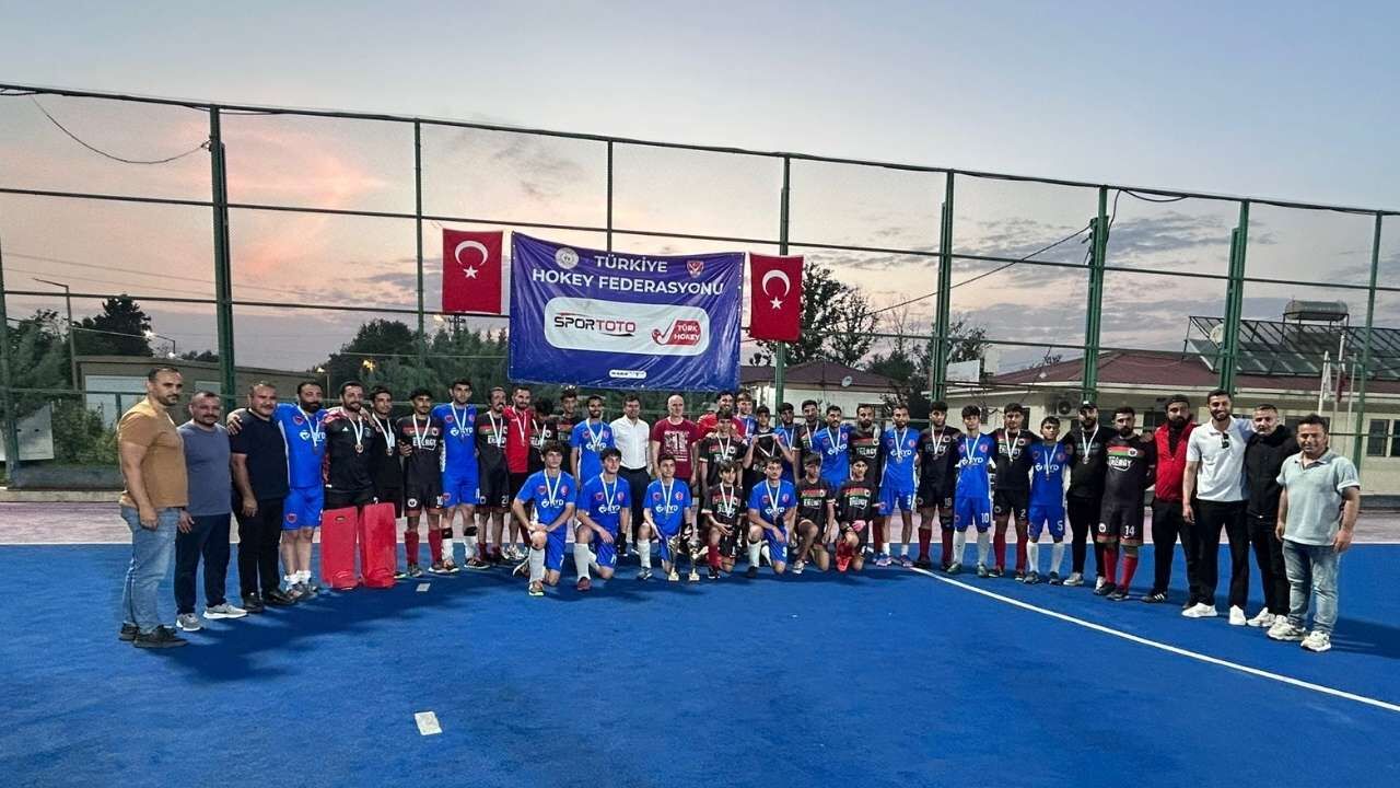 Osmaniye Hokey 1.Lig Şampiyonu Ego Spor (3)