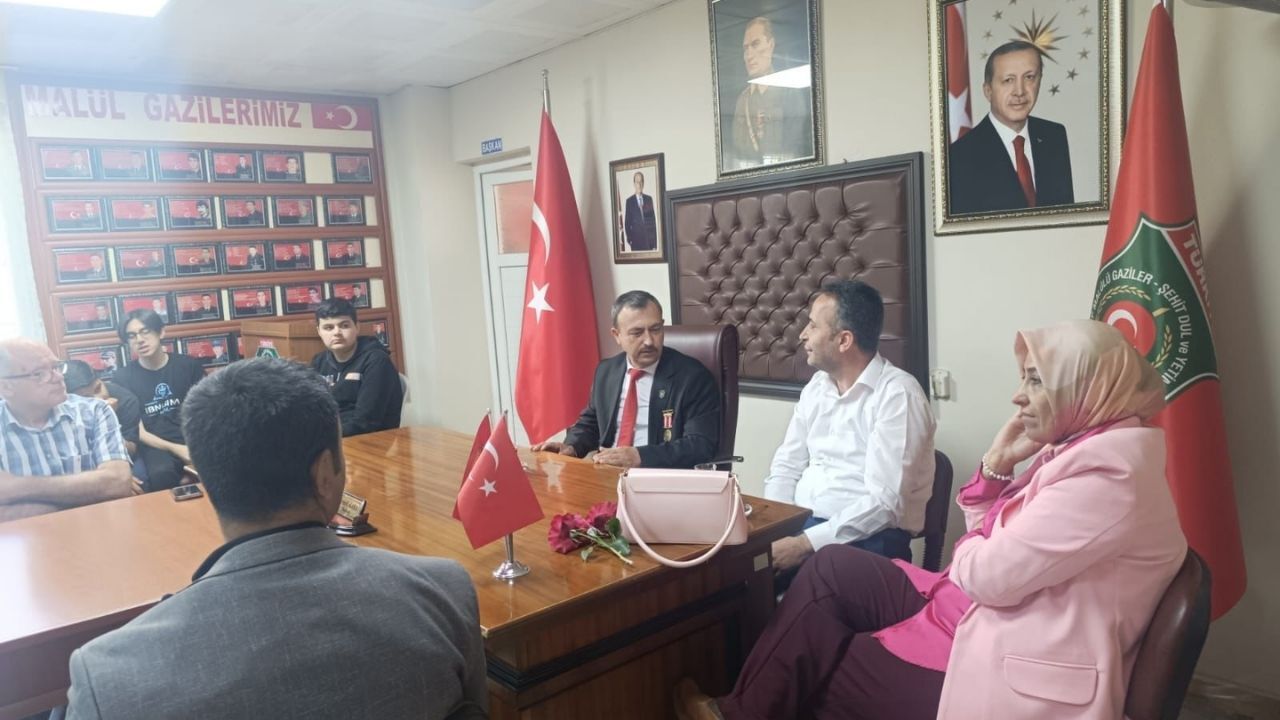 Osmaniye İbn I Sina Mtal’den Şehit Ve Gazi Derneğine Anlamlı Ziyaret (1)